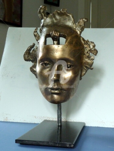 Skulptur mit dem Titel "Pensées secrètes" von Alain Ravaut, Original-Kunstwerk, Bronze