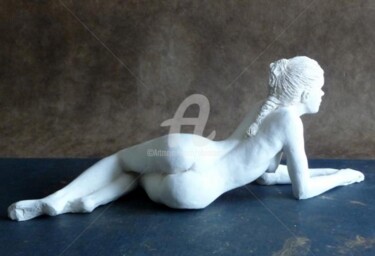 Sculpture intitulée "Sylvie allongée" par Alain Ravaut, Œuvre d'art originale