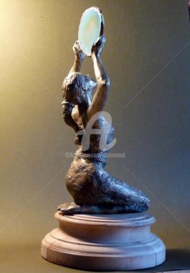 Sculpture titled "Le Talisman (bronze)" by Alain Ravaut, Original Artwork
