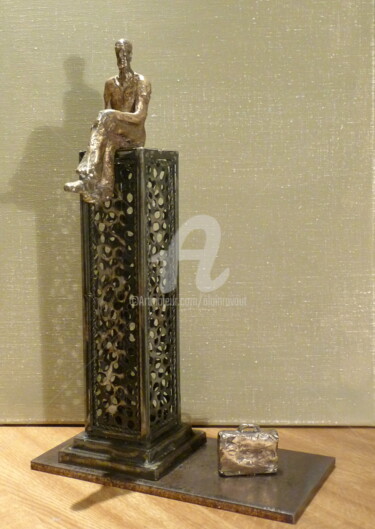 Sculpture titled "le philosophe" by Alain Ravaut, Original Artwork, Metals