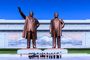 Fotografía titulada "The Kims are taller…" por Alban Luherne, Obra de arte original, Fotografía no manipulada