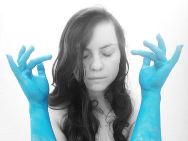 Фотография под названием "I feel blue #2" - Albanne Cannet, Подлинное произведение искусства, Цифровая фотография