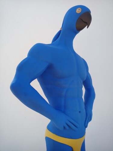 Sculpture titled "blue macaw" by Alberto Kissola, Original Artwork, Resin