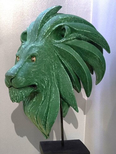 Escultura intitulada "Leão Campeão" por Alberto Kissola, Obras de arte originais, Resina