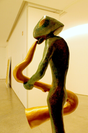 Sculpture intitulée "Saxofone" par Alberto Kissola, Œuvre d'art originale, Autre