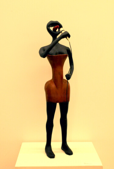 Skulptur mit dem Titel "Tina" von Alberto Kissola, Original-Kunstwerk, Andere