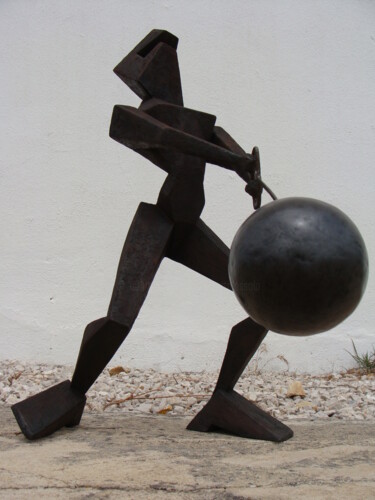 Скульптура под названием "lancer de marteau" - Alberto Kissola, Подлинное произведение искусства, Смола