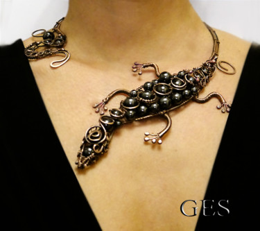 Artcraft titled "Necklace-loop " Liz…" by Elena, Original Artwork, Necklaces