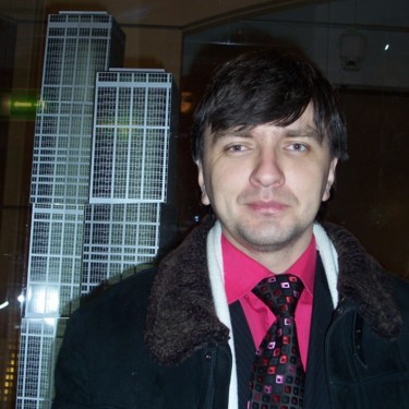 Aleksandr Glukhov Profile Picture Large