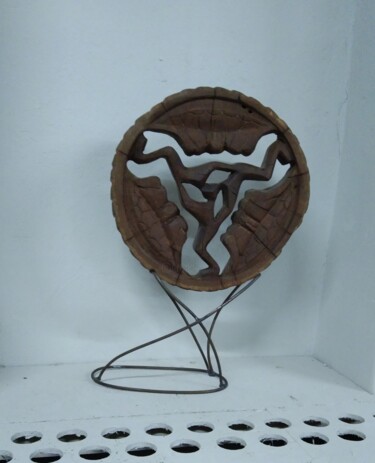 Скульптура под названием "wheel of fate (anci…" - Александр Степанов, Подлинное произведение искусства, Дерево