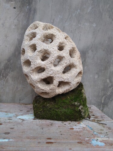 Sculpture titled "Meeting with a snail" by Aleksandr Stepanov, Original Artwork, Stone