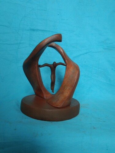Sculptuur getiteld "In a whirlwind of p…" door Aleksandr Stepanov, Origineel Kunstwerk, Hout