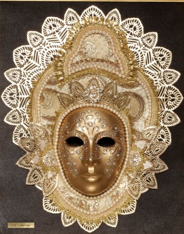 Art textile intitulée "Golden Majesty" par Aleksandra Sikoparija, Œuvre d'art originale, Plâtre