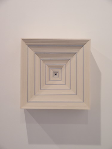 Rzeźba zatytułowany „Endless point” autorstwa Aleksandra Petkovic, Oryginalna praca, Technika mieszana
