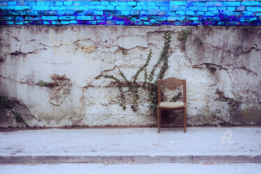Photographie intitulée "Isolation chair" par Alen Gurovic, Œuvre d'art originale, Photographie numérique