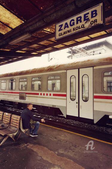 Fotografía titulada "Zagreb railway stat…" por Alen Gurovic, Obra de arte original, Fotografía digital