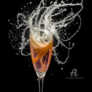 Arts numériques intitulée "Pink Champagne" par Alena Ps, Œuvre d'art originale, Collage numérique