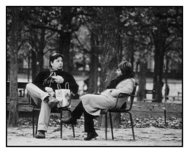 Photographie intitulée "Discute aux Tuileri…" par Jean-Louis Alessandri, Œuvre d'art originale