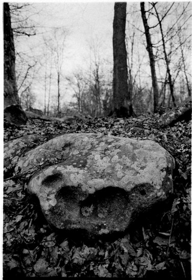 Photographie intitulée "La grosse pierre" par Jean-Louis Alessandri, Œuvre d'art originale