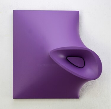 Sculpture titled "Italian style violet" by Alessandro Butera, Original Artwork, Acrylic
