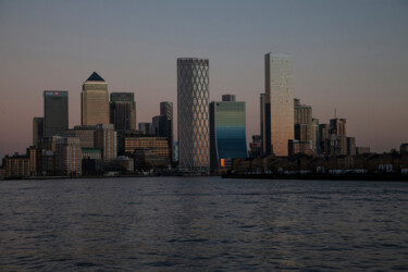 Fotografia zatytułowany „Canary Wharf Skylin…” autorstwa Alessandro Ceccarelli, Oryginalna praca, Fotografia cyfrowa