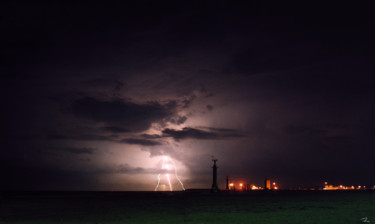 Fotografia zatytułowany „Fulmini sul porto d…” autorstwa Rivi, Oryginalna praca