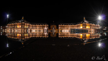 Photographie intitulée "Place de la Bourse" par Babz, Œuvre d'art originale