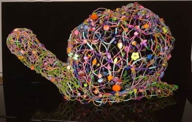 Sculpture titled "Snail" by Alexandra Finkelchtein, Original Artwork, Wire