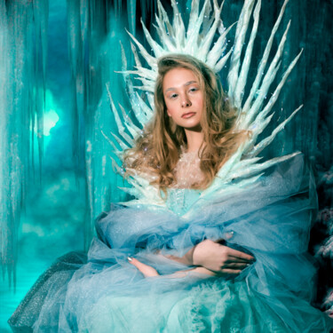 Fotografia intitolato "In the snow queen's…" da Alexander Mats, Opera d'arte originale, Fotografia manipolata