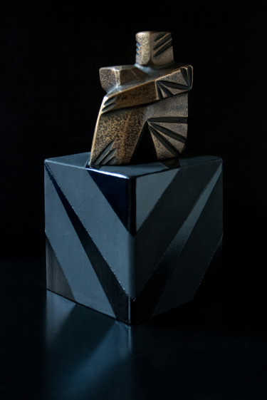 Скульптура под названием "Мыслитель на кубе/T…" - Александр Перминов, Подлинное произведение искусства, Бронза