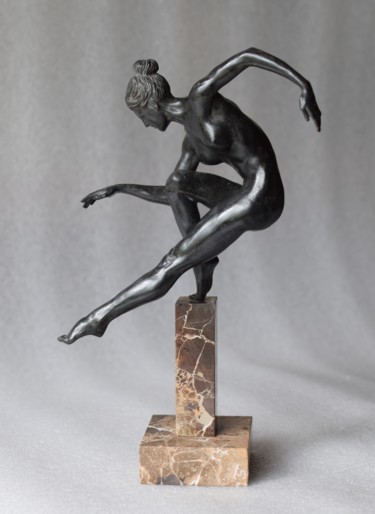 Scultura intitolato ""Antonina"" da Alexandr Karat, Opera d'arte originale, Bronzo