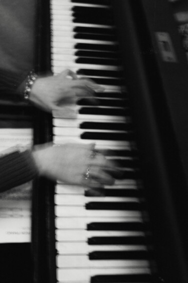 Fotografie getiteld "Piano" door Alexandr Lugovoy, Origineel Kunstwerk, Film fotografie