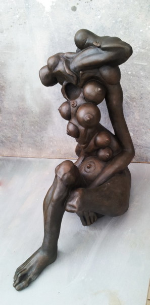 Escultura titulada "The mother of all m…" por Alex Hary, Obra de arte original, Otro