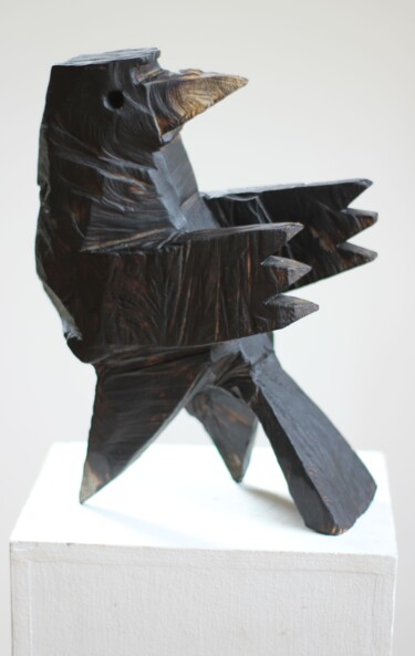 Sculpture titled "Z cyklu Ptaszki bes…" by Alex Johanson, Original Artwork, Wood