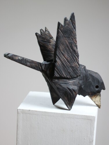 Escultura titulada "Z cyklu Ptaszki bes…" por Alex Johanson, Obra de arte original, Madera