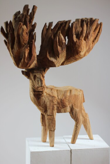 Rzeźba zatytułowany „Jeleń z Roczyn” autorstwa Alex Johanson, Oryginalna praca, Drewno