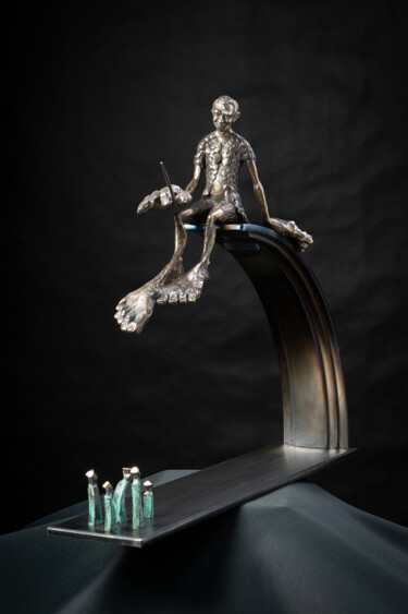 Sculpture titled "Der Dirigent" by Alfred Eberharter, Original Artwork, Bronze