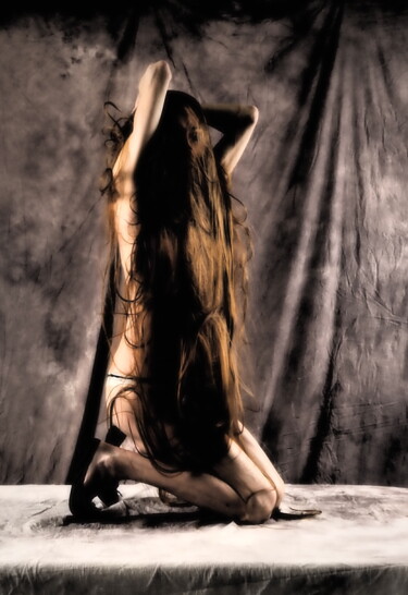 Photographie intitulée "Behind Myself" par Alice Odilon, Œuvre d'art originale, Photographie numérique