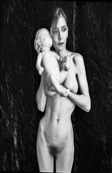 Фотография под названием "Self-portrait with…" - Alice Odilon, Подлинное произведение искусства, Не манипулируемая фотография
