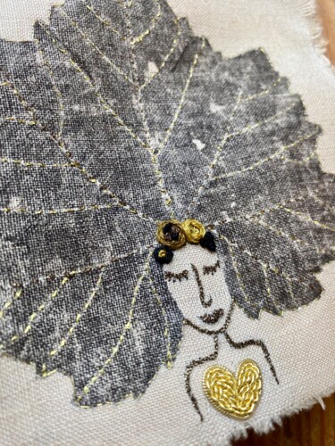 Art textile intitulée "Vitis Vinifera #8" par Alice Debernard, Œuvre d'art originale, Broderie Monté sur Carton