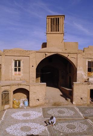 Photographie intitulée "Yazd" par Alireza Firouzi, Œuvre d'art originale