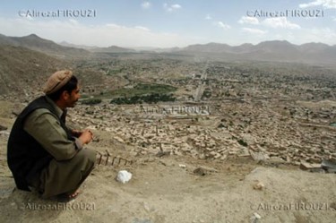 Photographie intitulée "Kabul" par Alireza Firouzi, Œuvre d'art originale