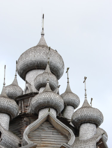 Photographie intitulée "EGLISE KIJI" par Alochka, Œuvre d'art originale