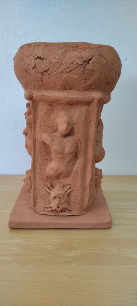 Scultura intitolato "Column" da Amani Zreba, Opera d'arte originale, Ceramica