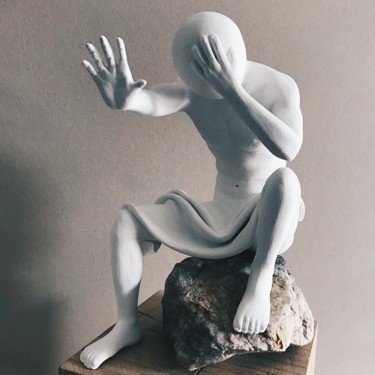 Sculpture intitulée "Blanc de paume, noi…" par Amlauga, Œuvre d'art originale, Plâtre