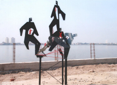 Sculpture titled "Footsteps" by An Dang Quoc, Original Artwork, Metals
