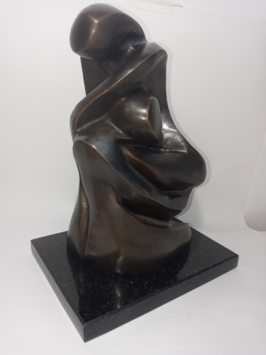 Sculpture titled "Às origens" by Anamaria Vieira, Original Artwork, Bronze
