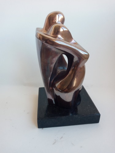 Sculpture intitulée "Amor intenso" par Anamaria Vieira, Œuvre d'art originale, Bronze