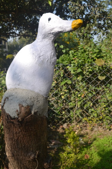 Sculpture titled "LANDED BIRD" by Anandswaroop Manchiraju, Original Artwork, Stone