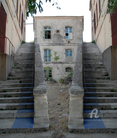 Photographie intitulée "Arles" par André Boulze, Œuvre d'art originale